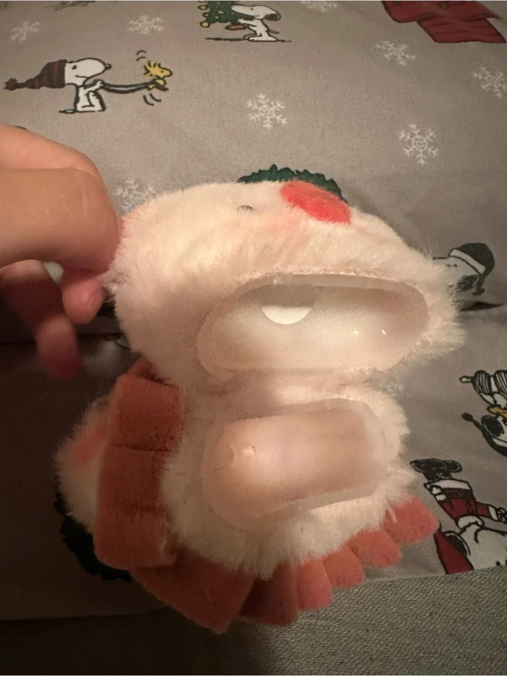 Pig plush case is designed for AirPods 1st or 2nd Generation